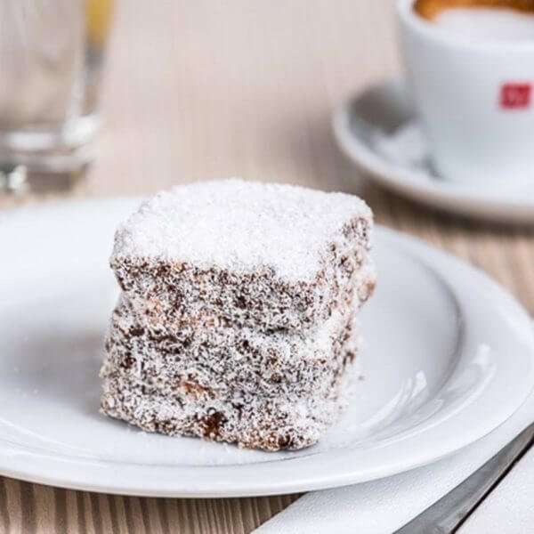 Gefüllte Kokoswürfel / Čupavac